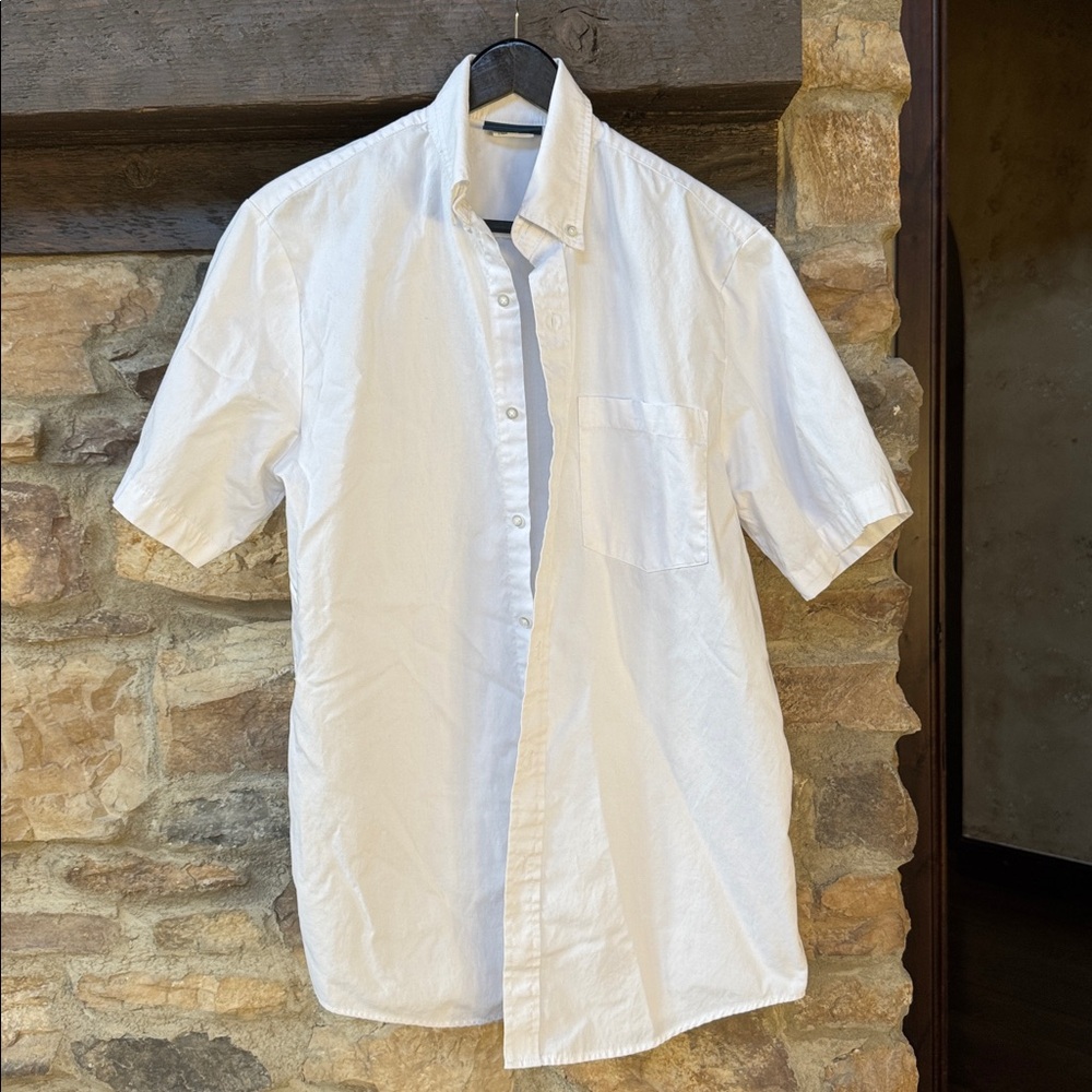 White Short Sleeve Button-Up Shirt